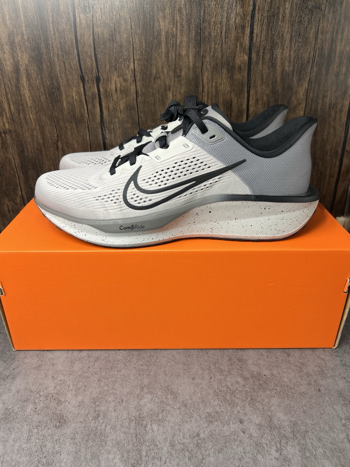 US 11 Nike Quest 6 Men’s Road Running Shoes (Light Iron Ore/Flat Pewter/Black)