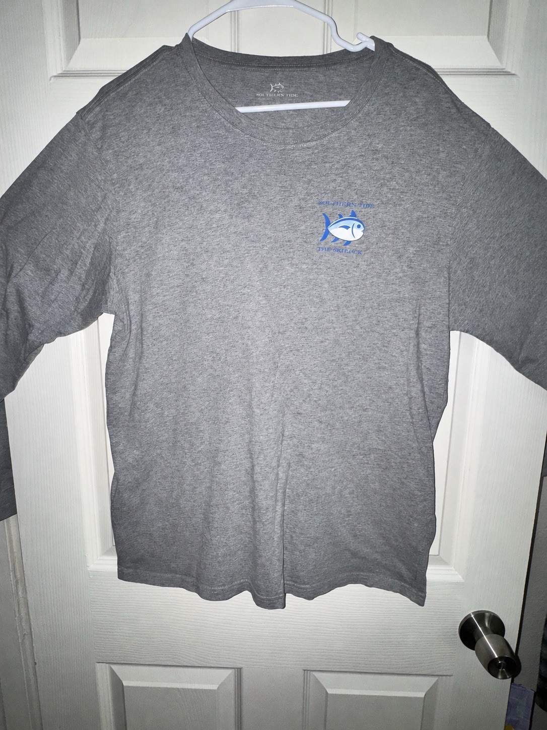 Southern Tide Skipjack Six Pack Graphic Print Long Sleeve Gray Heather Quarry T…