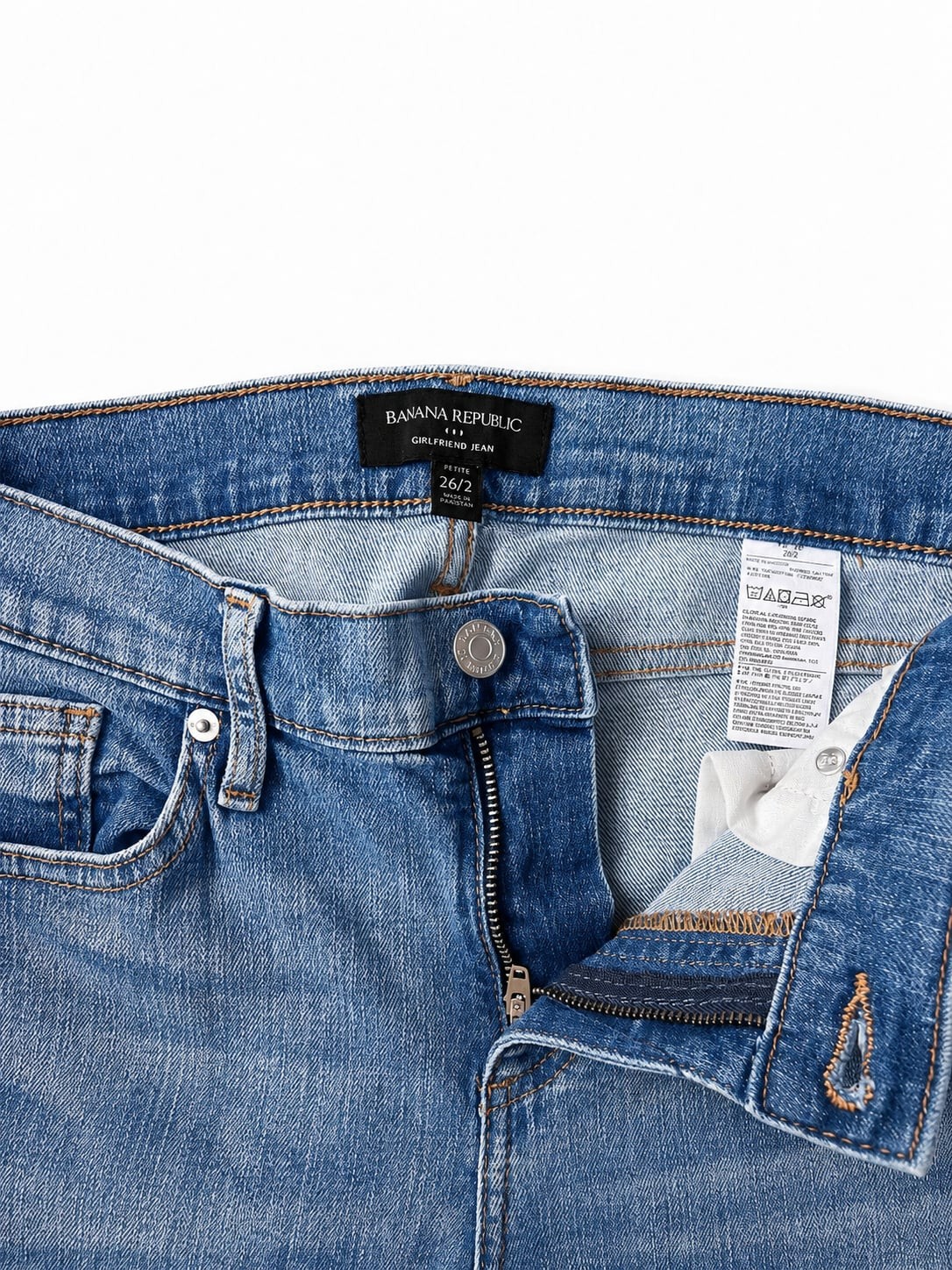 Banana Republic Petite Girlfriend Jean in Light Wash