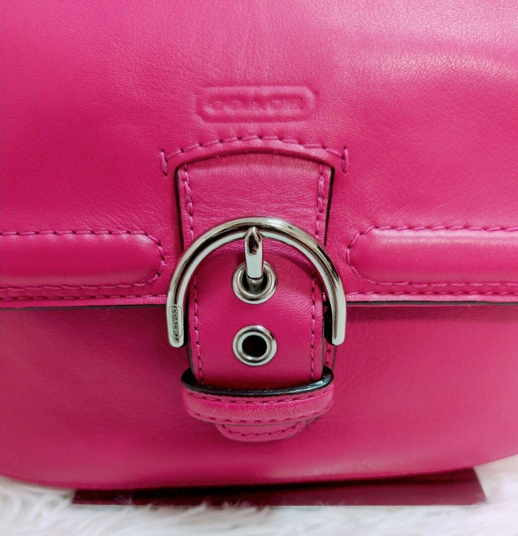 COACH Soho Pink Camera Shoulder Bag Women Silver Zip 7.48 x 5.12 x 3.15 in