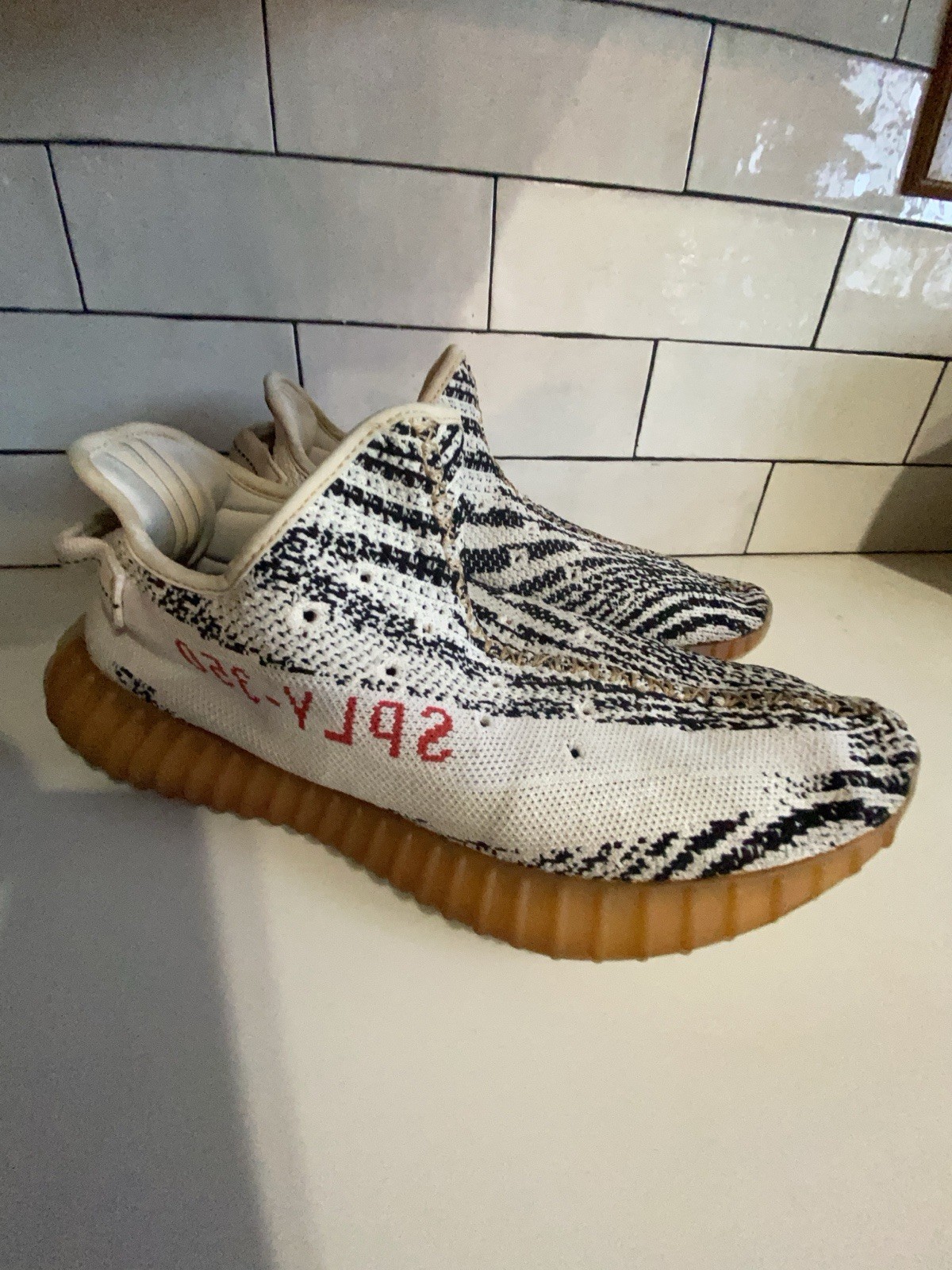 🥰Size 11 adidas Yeezy Boost 350 V2 Zebra Running Shoes🥰