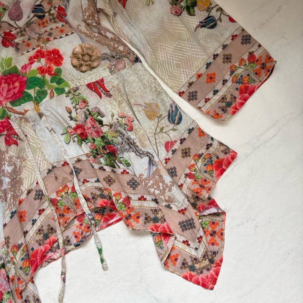 Tolani Size Medium Ivory Multicolor Floral Asymmetric Hem Tunic Top Fairy Travel