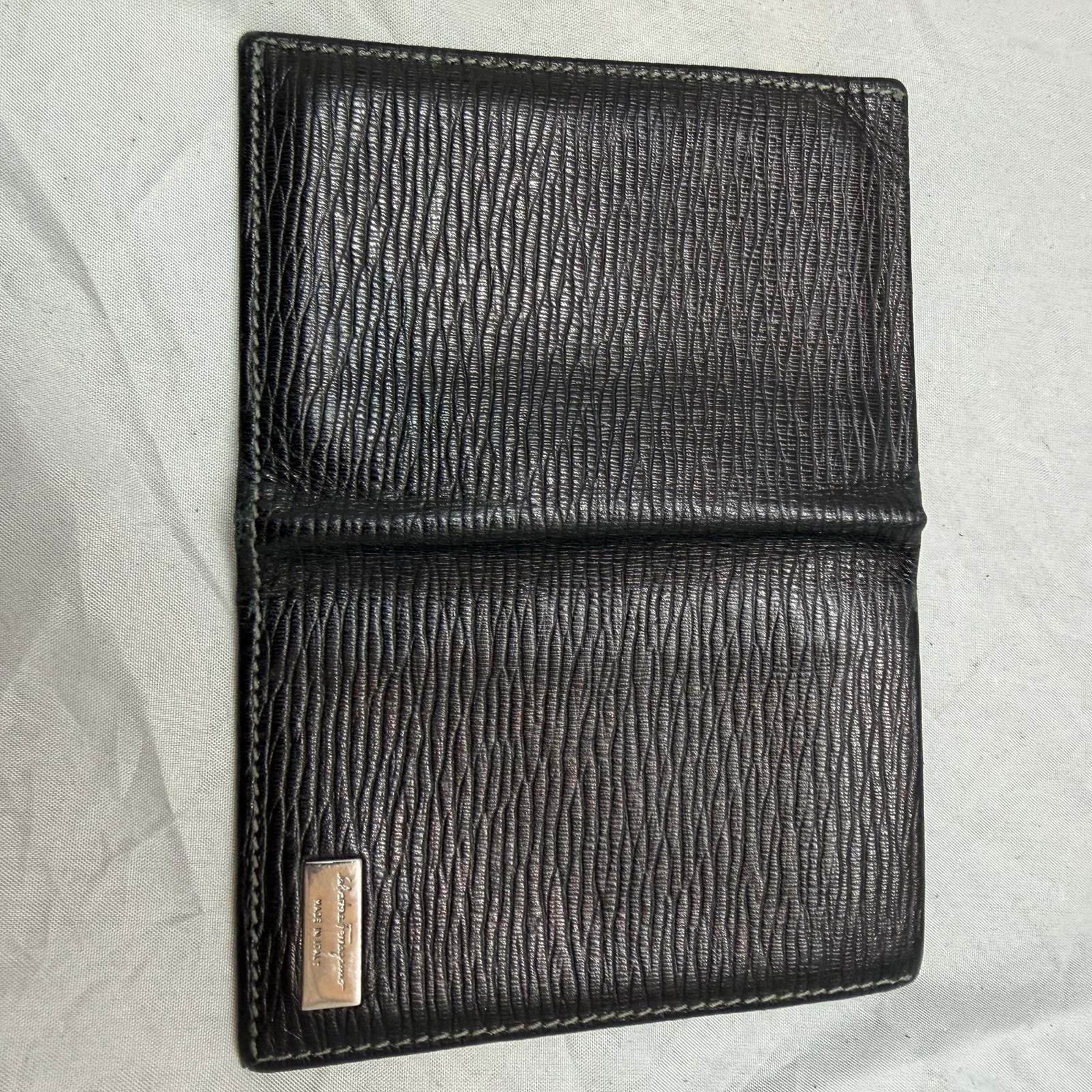 Genuine Salvatore Ferragamo Leather card case / Card case black / Good Condition