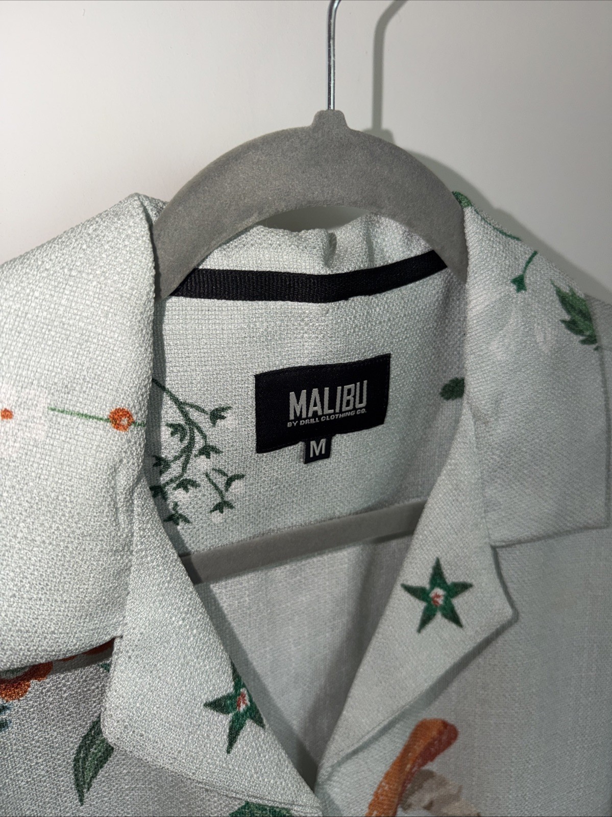 Malibu by Drill Men’s Medium Camp Shirt Blue Floral Mushroom AOP Print NWT