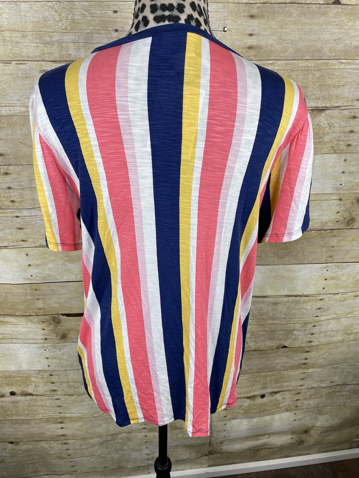 LuLaRoe Medium M Olive Tulip Sleeve Top –