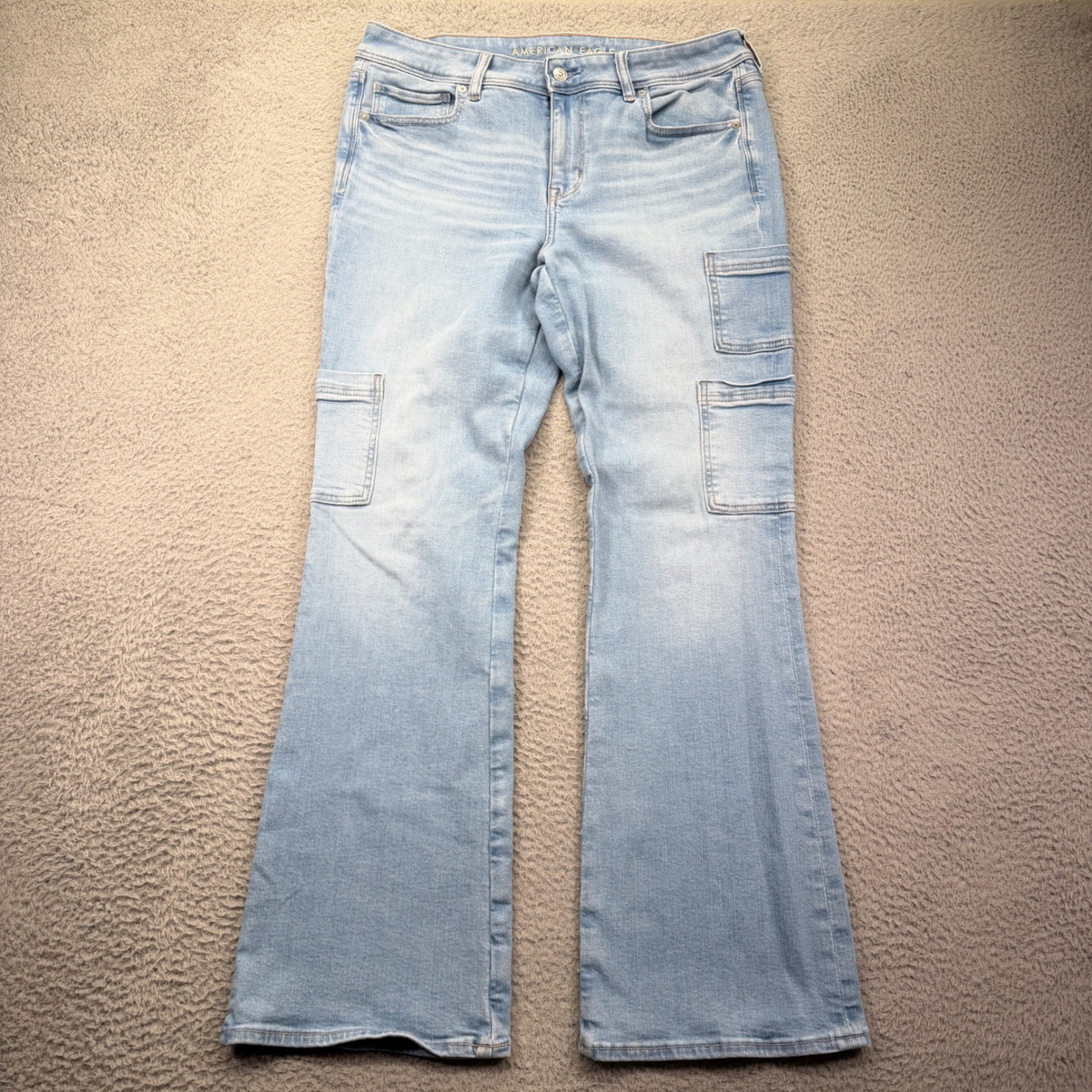 American Eagle Kick Boot Cargo Jeans Womens 12 Reg Stretch Light Wash Denim