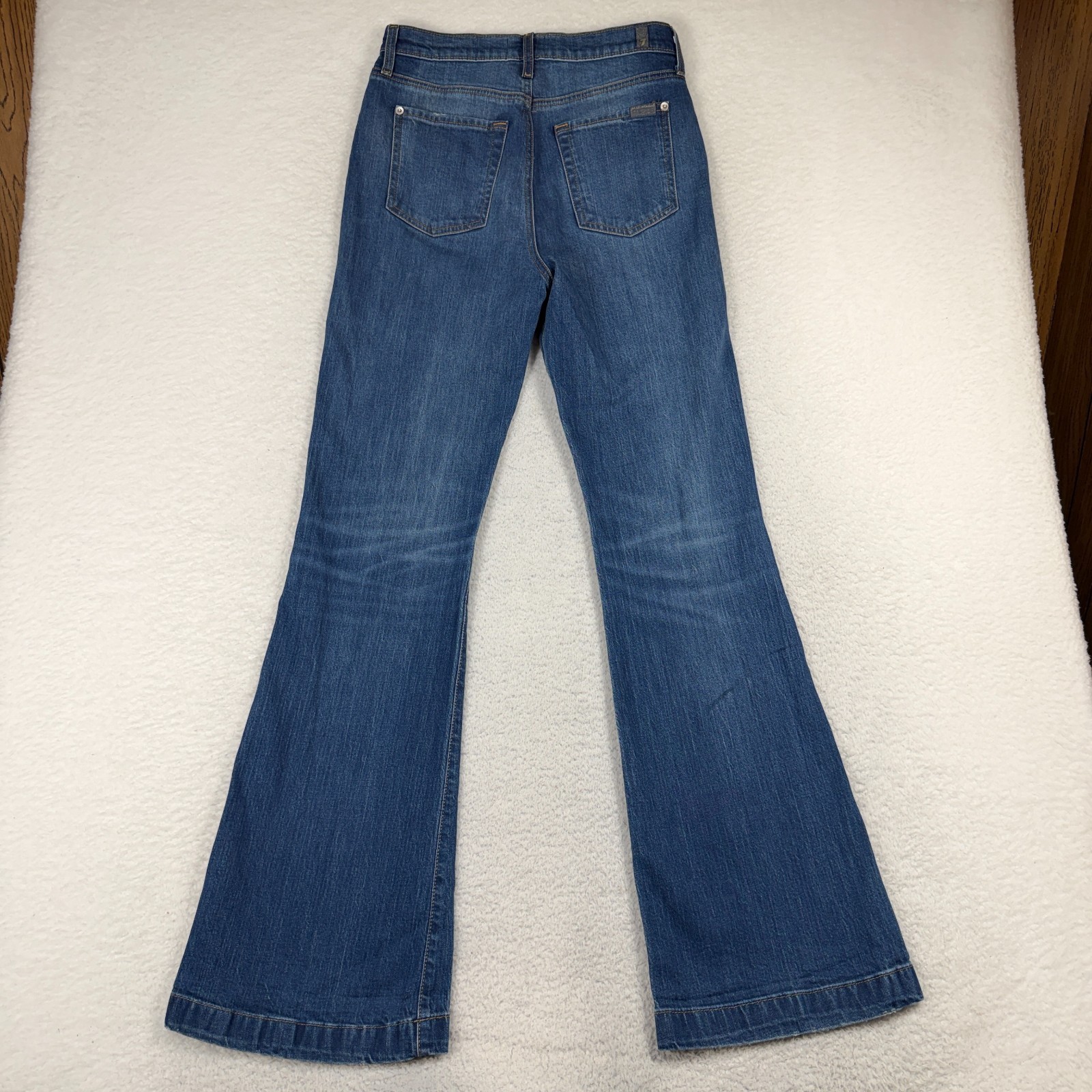 7 For All Mankind Ultra High Rise Dojo Flare Jean Womens 28 (28×33) Light Wash