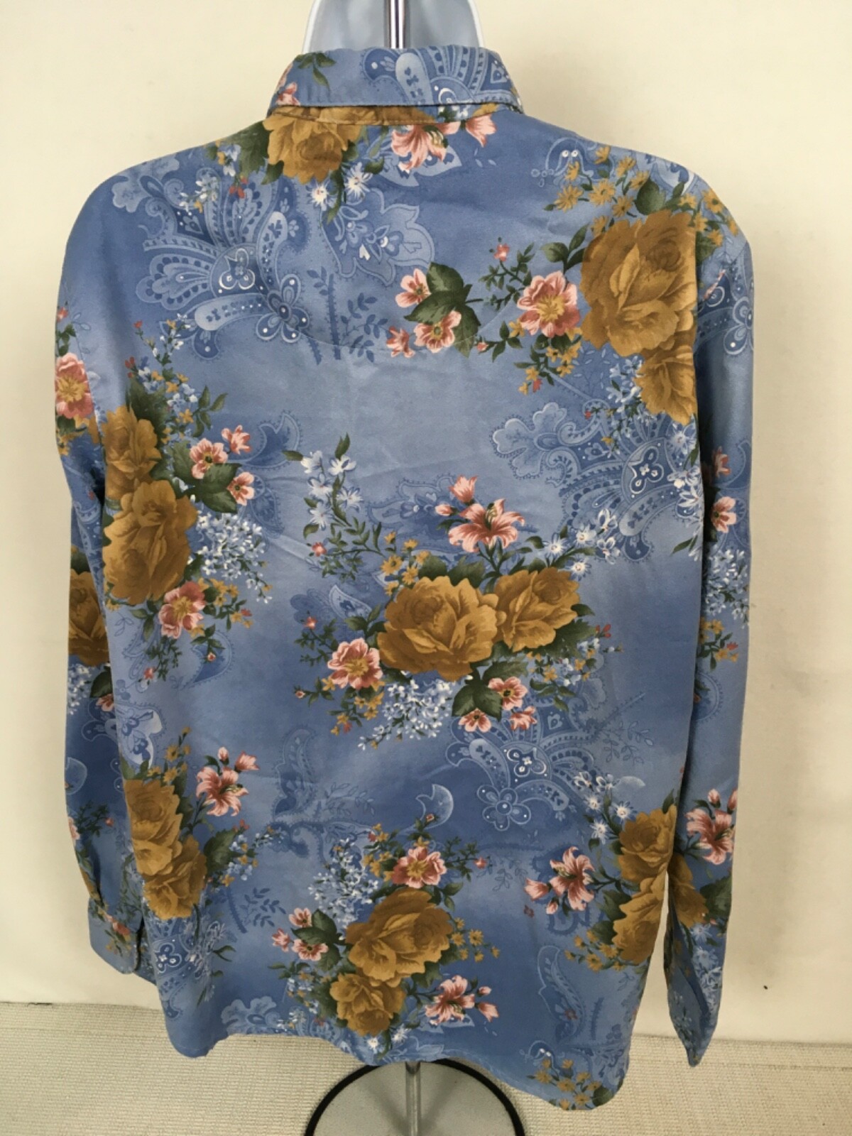 Lemon Grass Top Size M Blue w Pink Brown Flowers Button down Long Sleeves Blouse