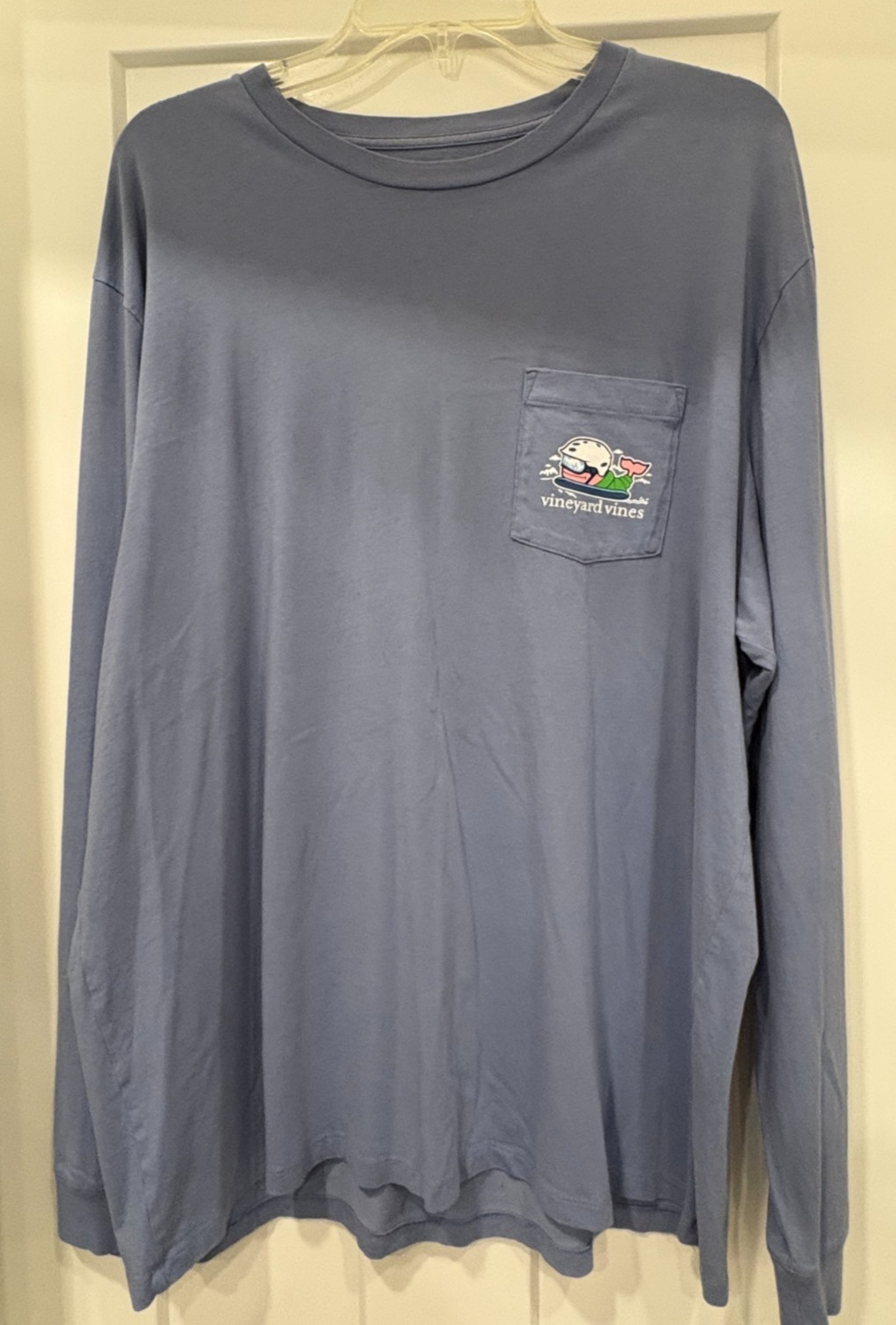 VINEYARD VINES Men’s Sleeve Blue Crew Neck Snowboard Graphic w Pocket – Size XL