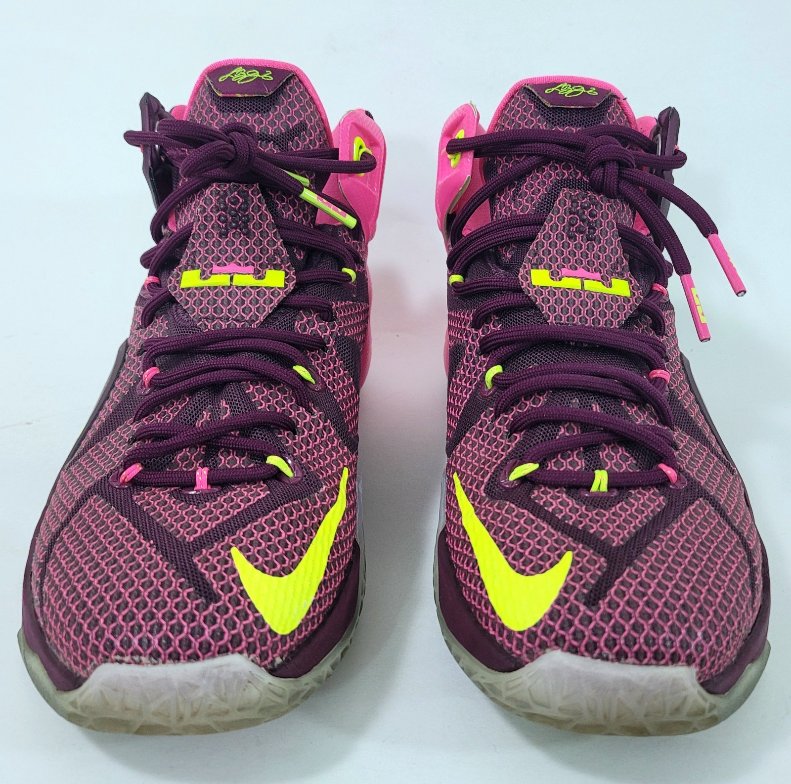 Size 9.5 – Nike LeBron 12 ‘Double Helix’