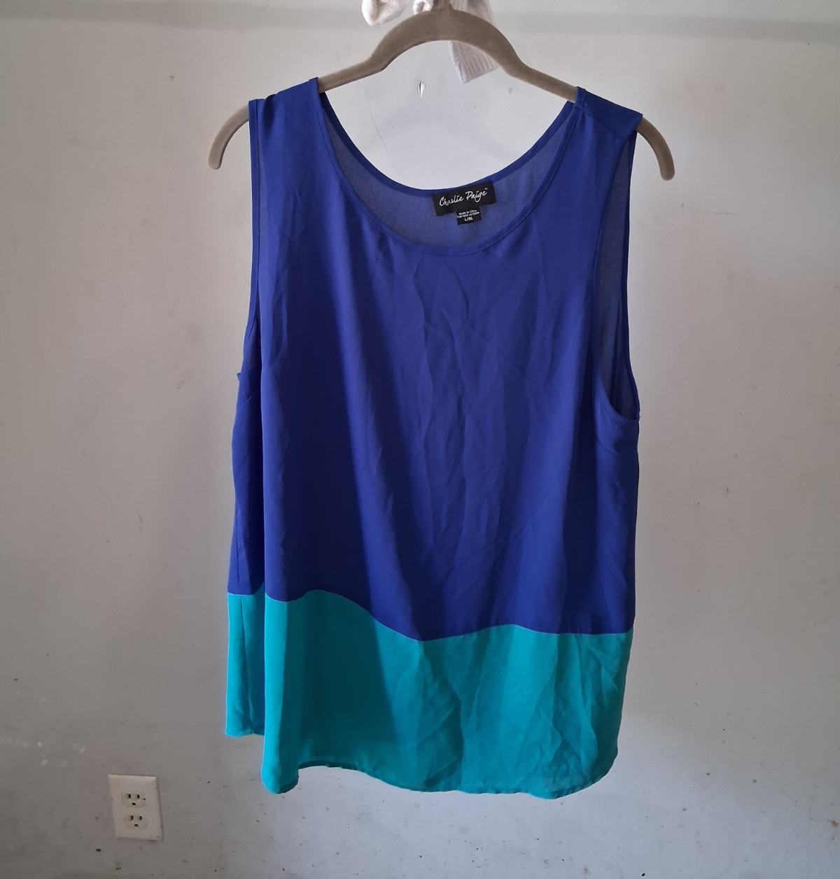 Charlie Paige Women’s L/XL Blue/Green Colorblock Sheer Scoop Neck Chiffon Tank
