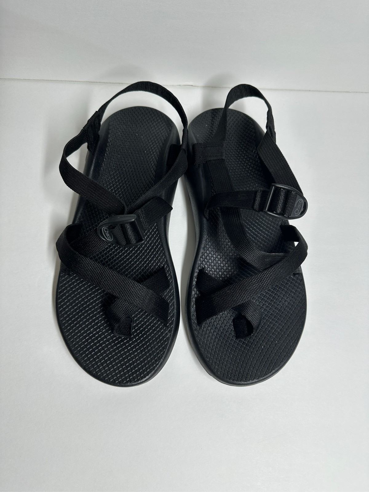 Chaco Z2 Classic Men’s Sandals Black Strappy Toe Loop Hiking Sport Size 13
