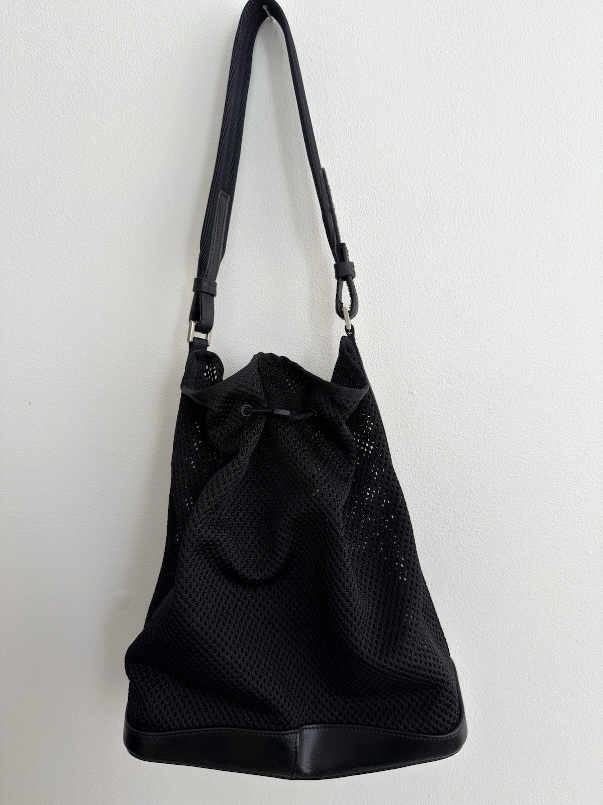 PRADA Mesh and Leather Messenger Bag – Authentic Vintage/Made in Italy