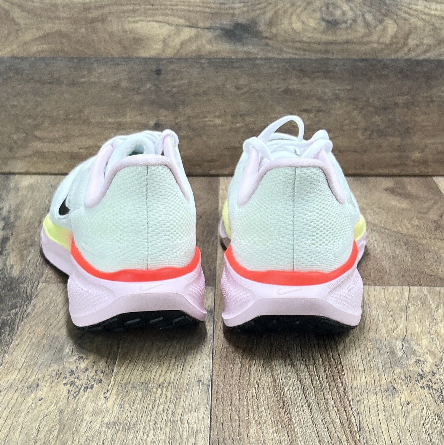 Nike Pegasus 41 White Pink Foam Bright Crimson nby IB4377-100 Women’s Size 10
