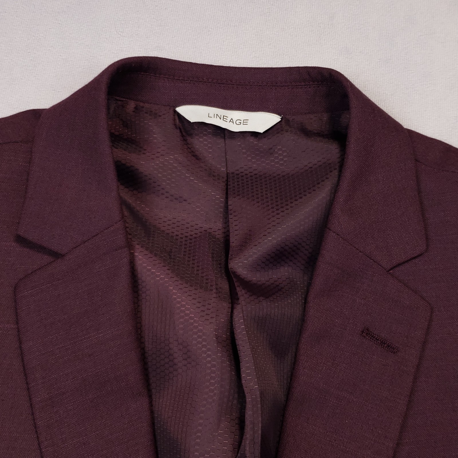 Lineage Sport Coat Men’s 46R Burgundy Two Button Double Vented Stretch Blazer