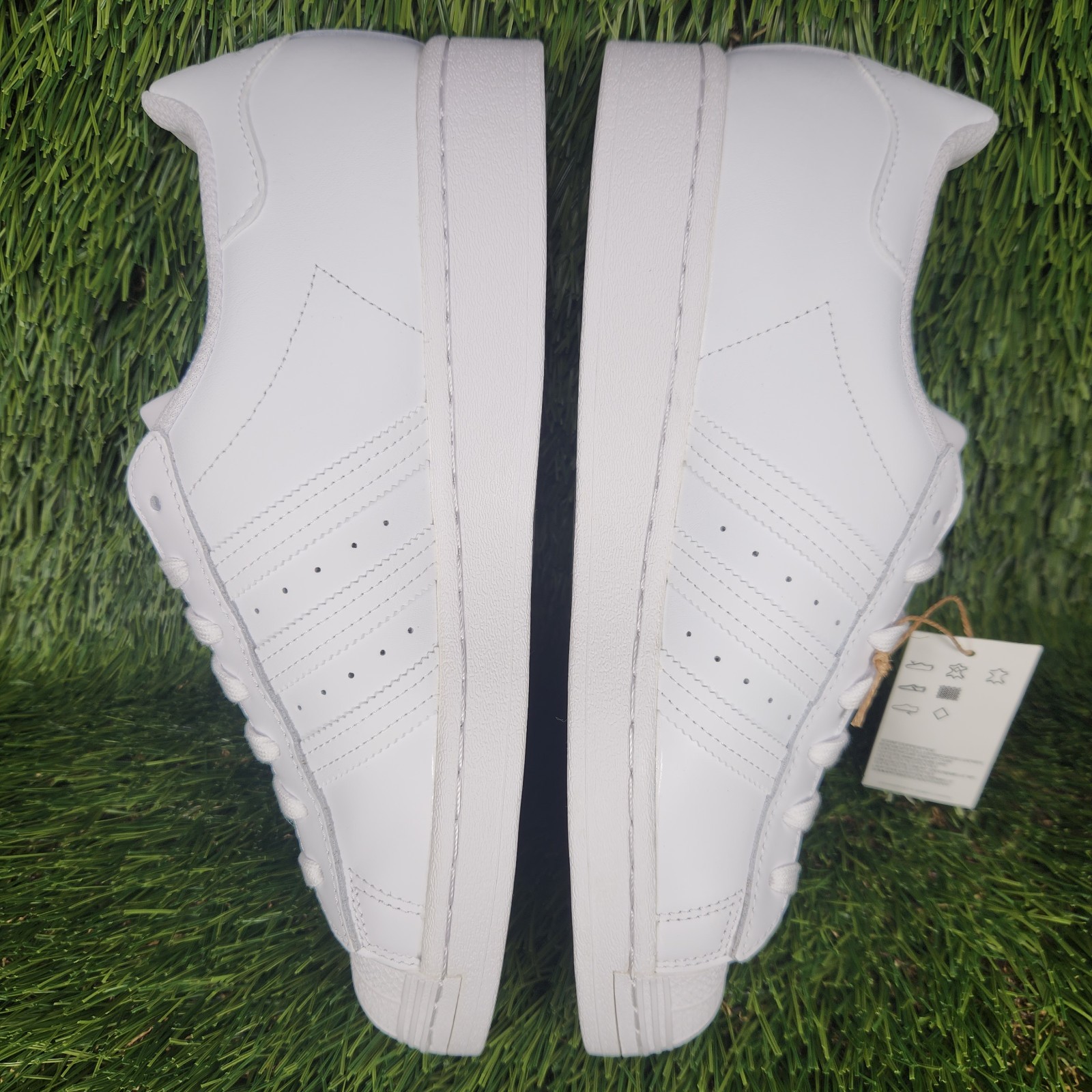 Adidas Superstar Mens Triple White Classic Shell Toe Originals All New EG4960