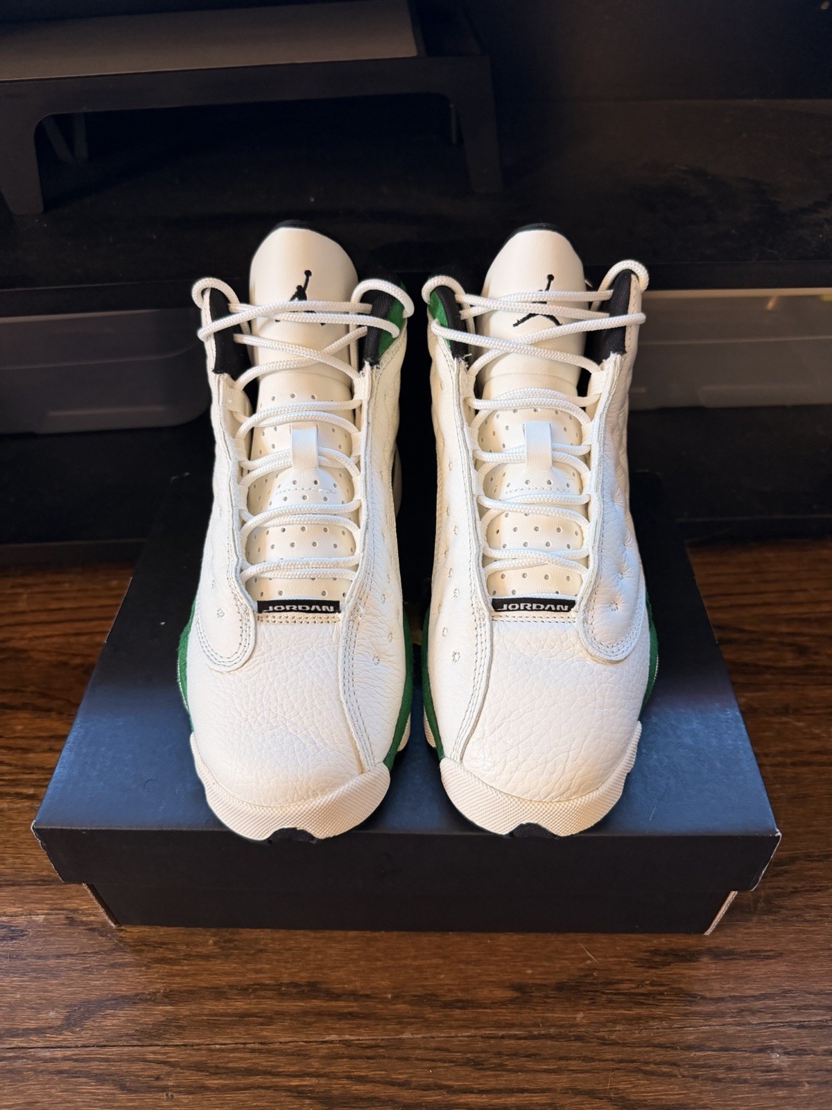 Jordan Air Jordan 13 Retro (GS) White/Green Leather Basketball Sneaker 5Y