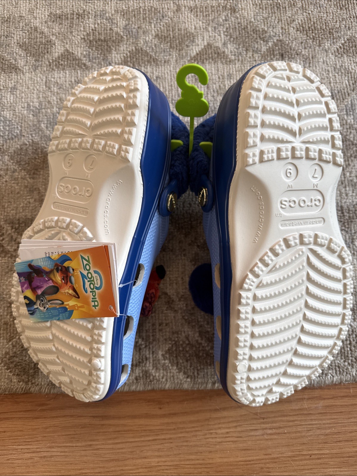NWT Disney Crocs Zootopia Size W9 M7 With Original Pkg Jibbitz Charms Unisex
