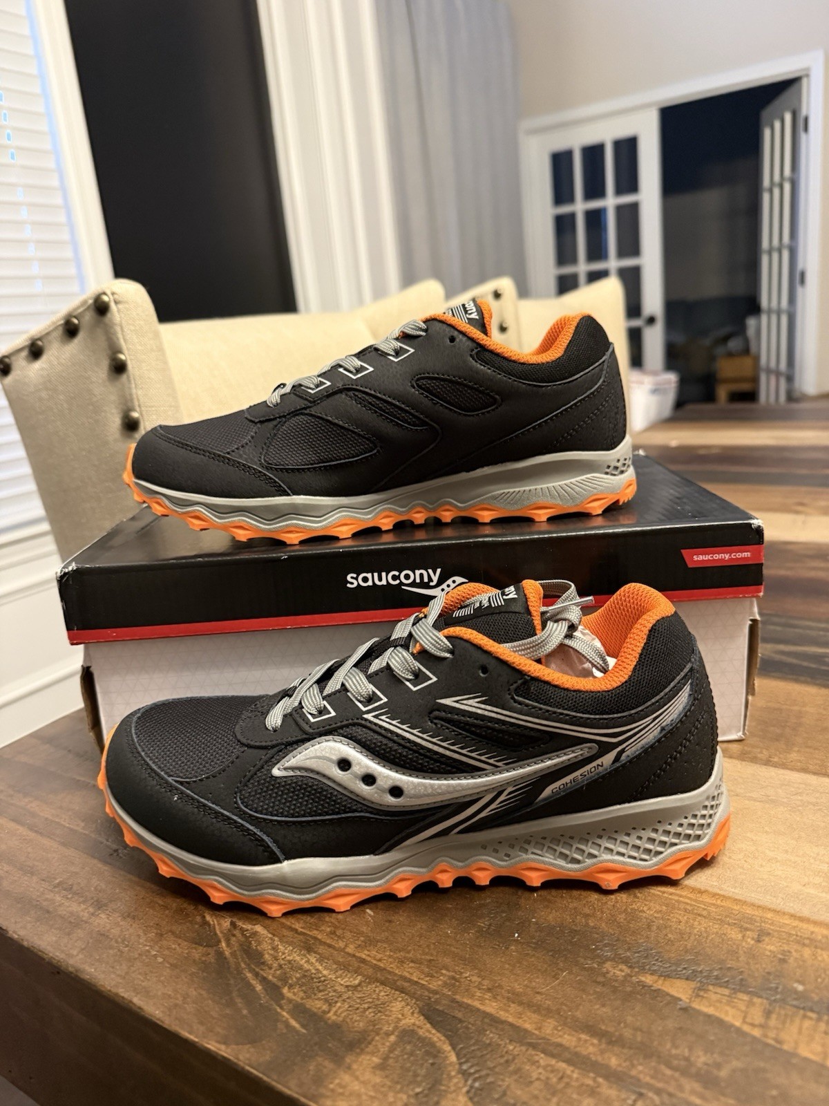 Saucony Cohesion TR14 LTT Men’s Low Top Lace-Up Sneaker Black/Orange SK267119