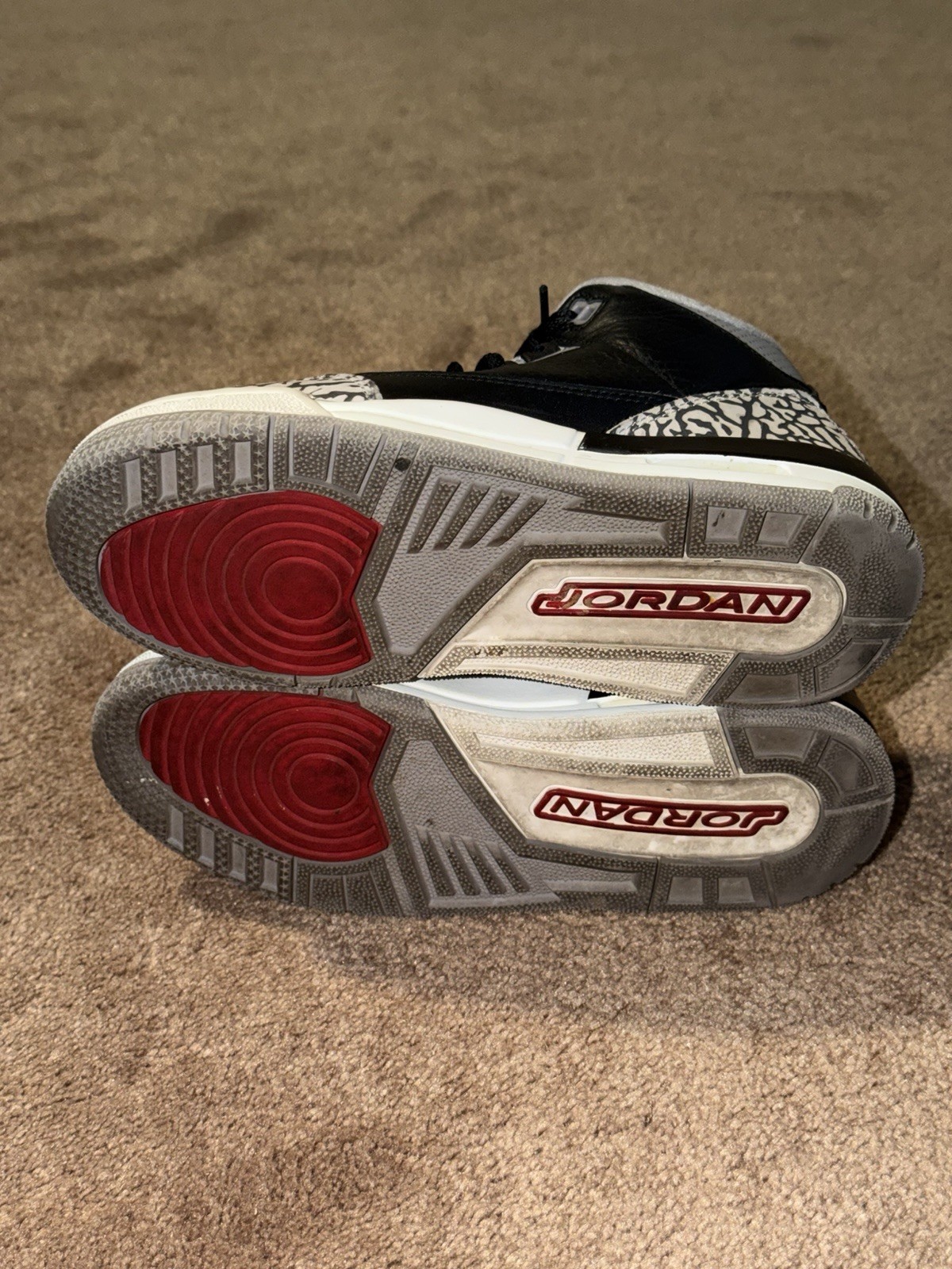 Air Jordan 3 Retro OG 2018 Black Cement 854261 001 Size 5Y