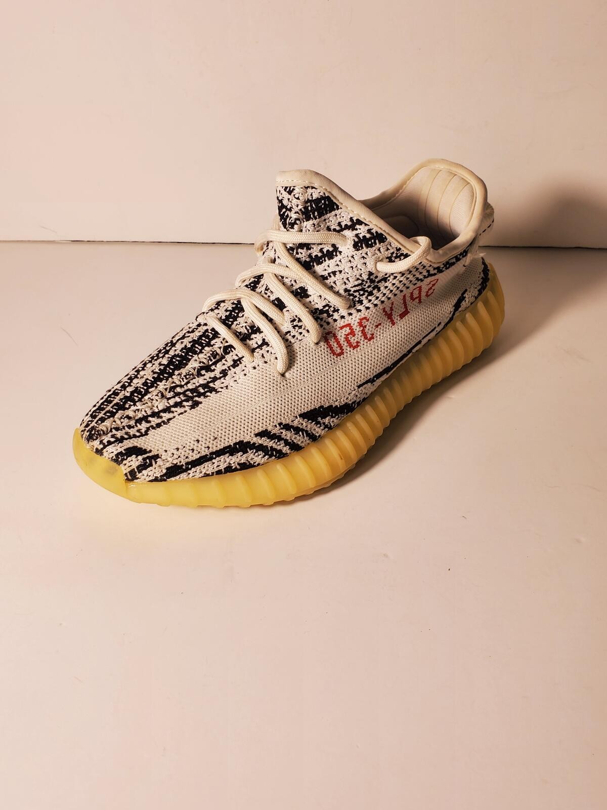 Men’s Adidas Yeezy Boost 350 V2 Zebra “Left Shoe Only” CP9654 Size 7.5