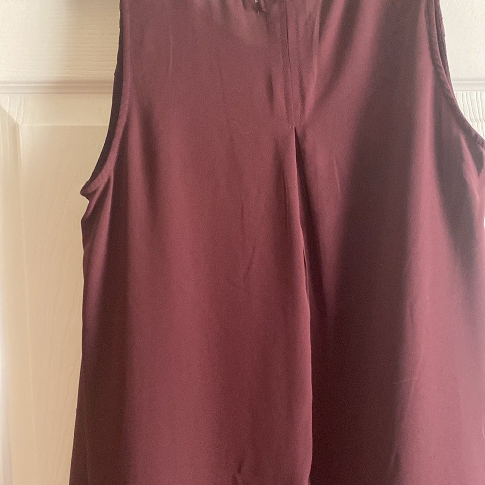 Excellent Condition! Burgundy top!