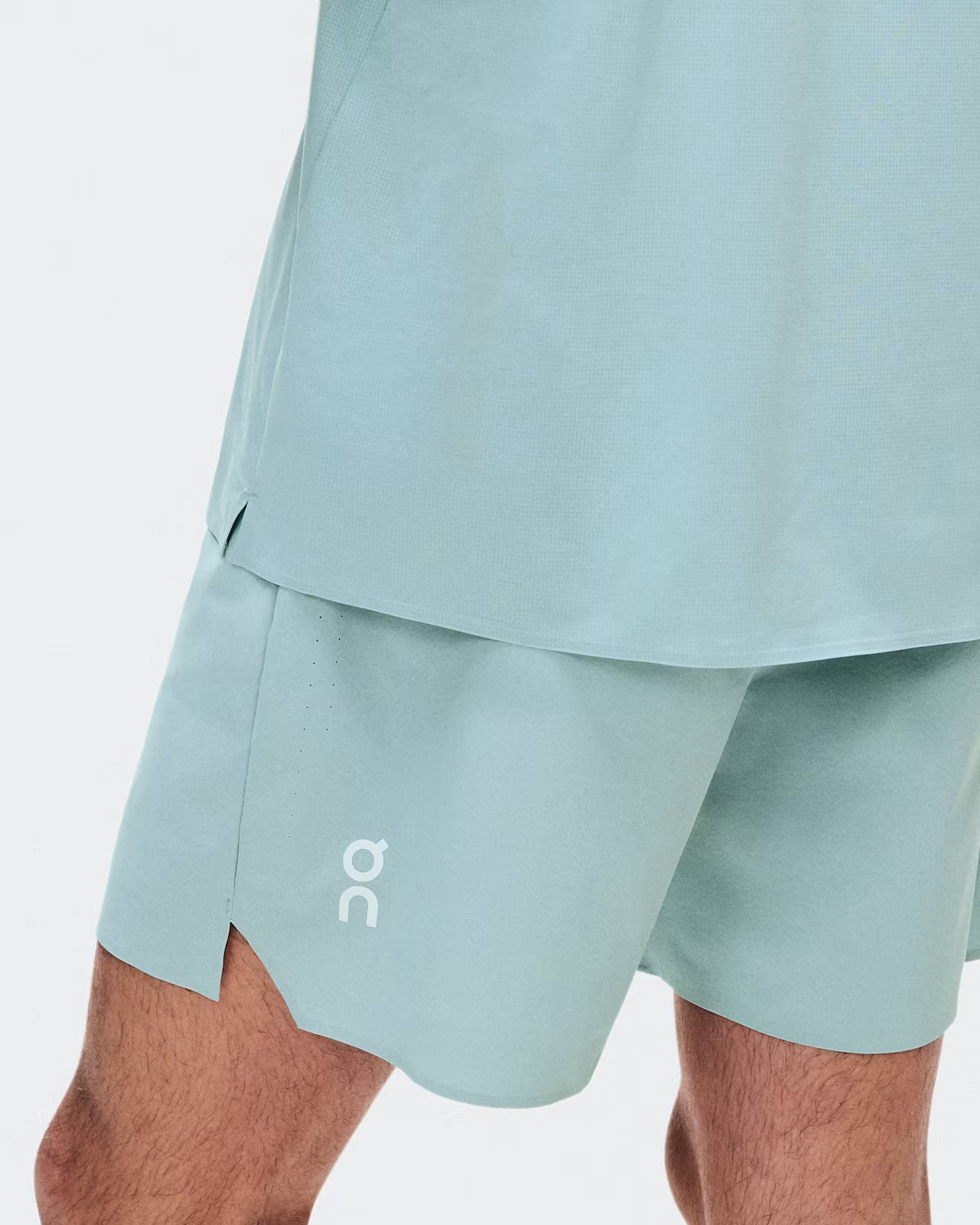 Men’s ON 5″ Court Shorts Brook 1MG10194996