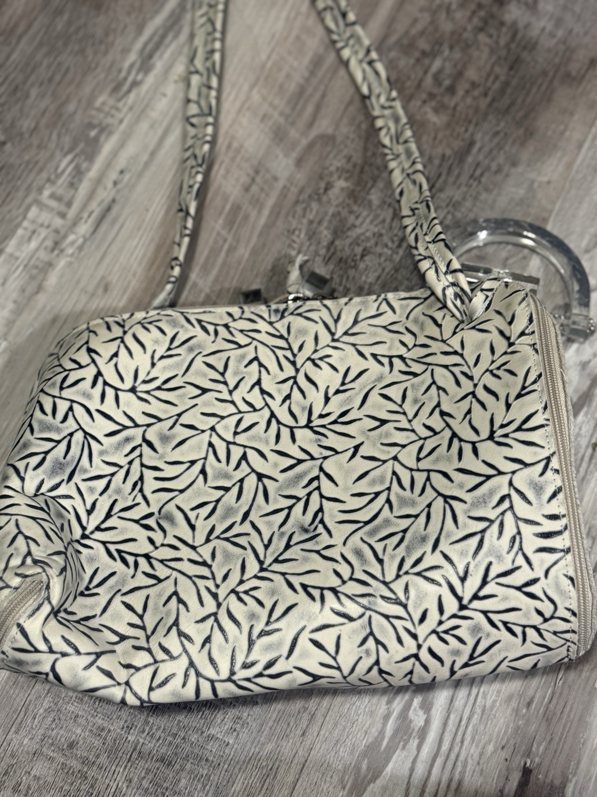 Carol Hearty Handmade Leather Crossbody Bag Cream Black Leaf Print Artisan