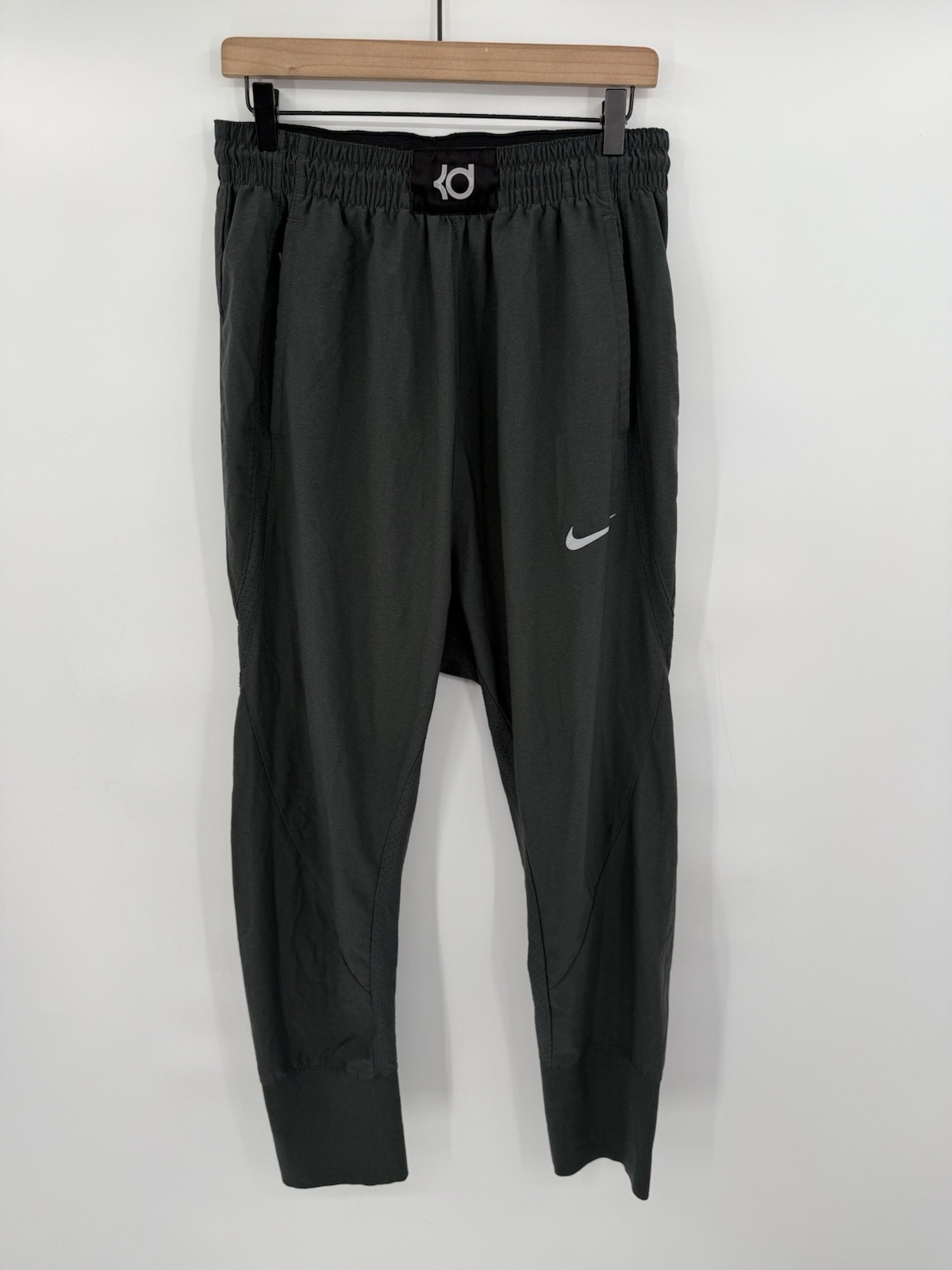 Nike Shield KD Kevin Durant Gray Track Pants Athletic Running Men’s Size Large