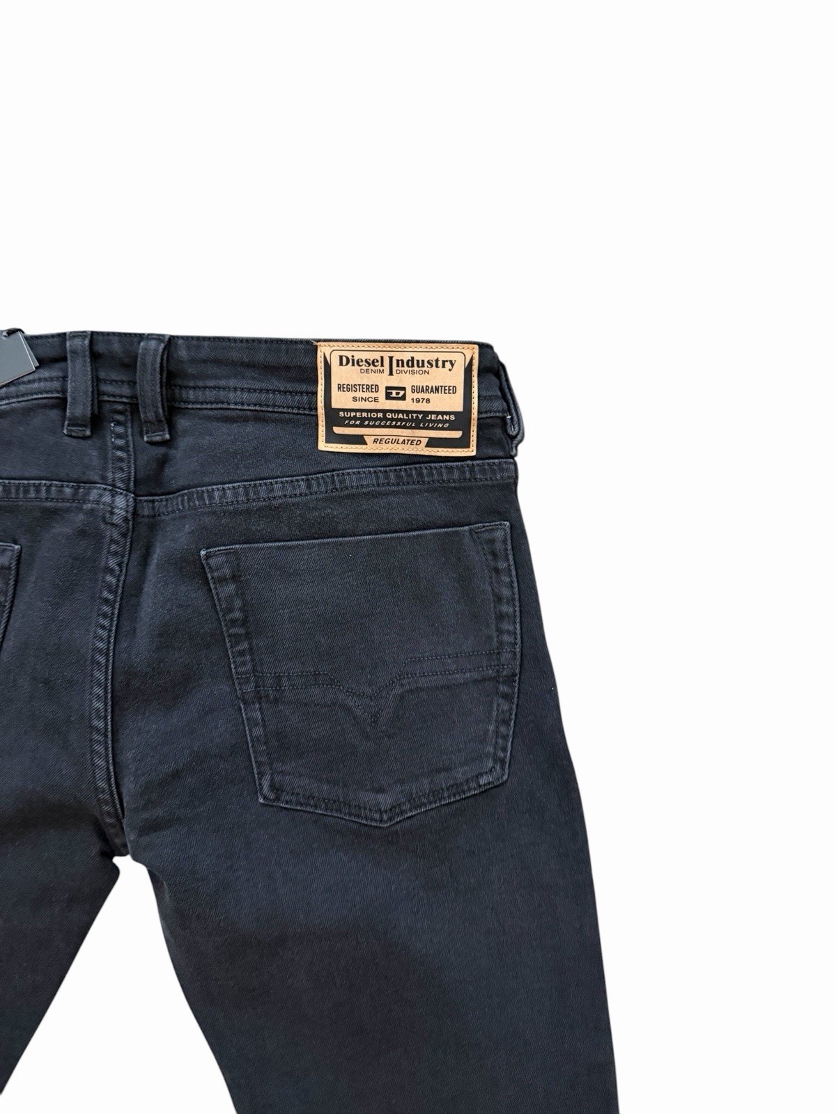 Diesel Mens Zatiny Slim Bootcut Jeans RE064 Black $195 Size 33×32 (33/32)