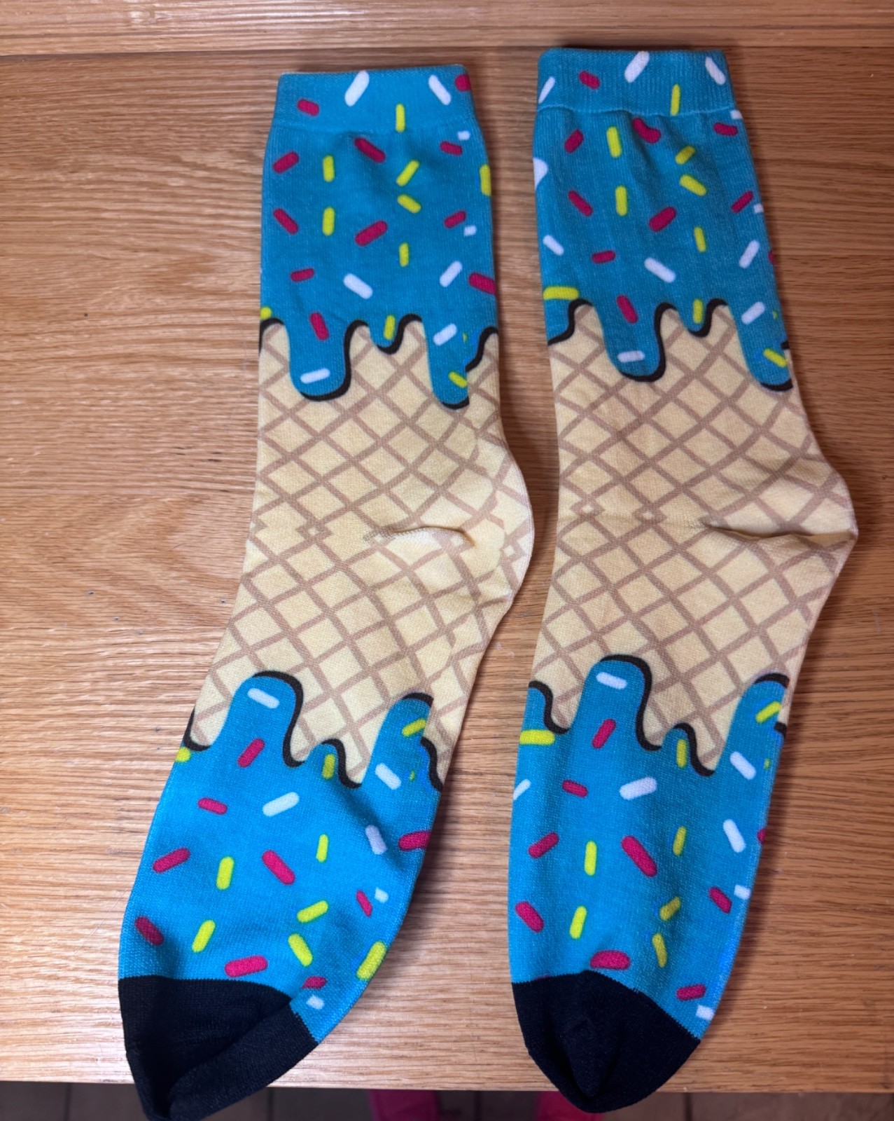 New 1 Pair Sprinkle Cone Ice Cream Funny Novelty Socks Crew Any Occasion