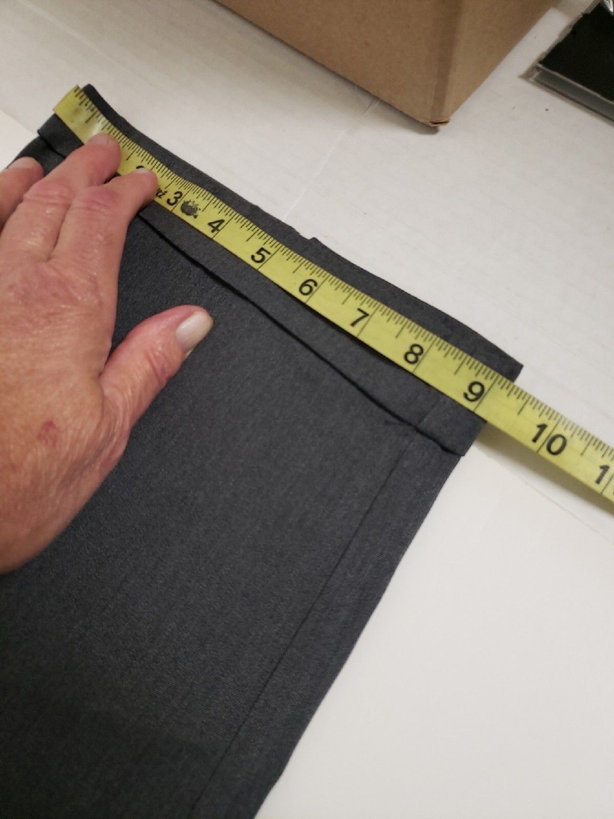Covington Mens Classic Fit Gray Dress Pants Pleated With Cuffs Sz 30×30 NWT
