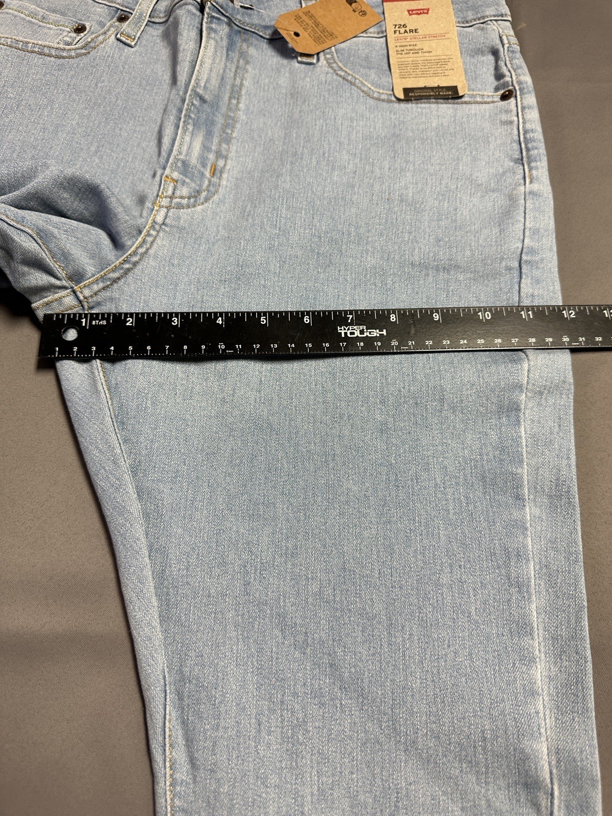 New Levi’s 726 High Rise Flare Women’s Jeans Different Route – Light Wash 32×30
