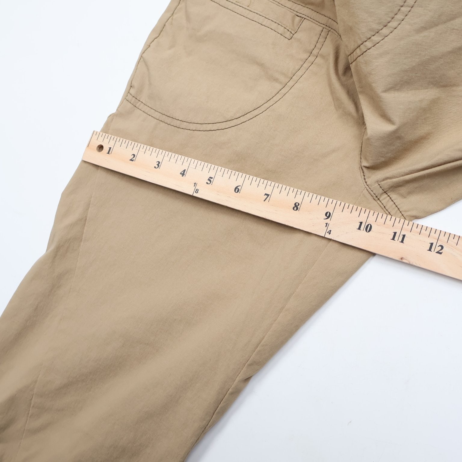 Athleta Women’s Pants Khaki 4P Nylon Spandex Stretch Wide Leg Cargo