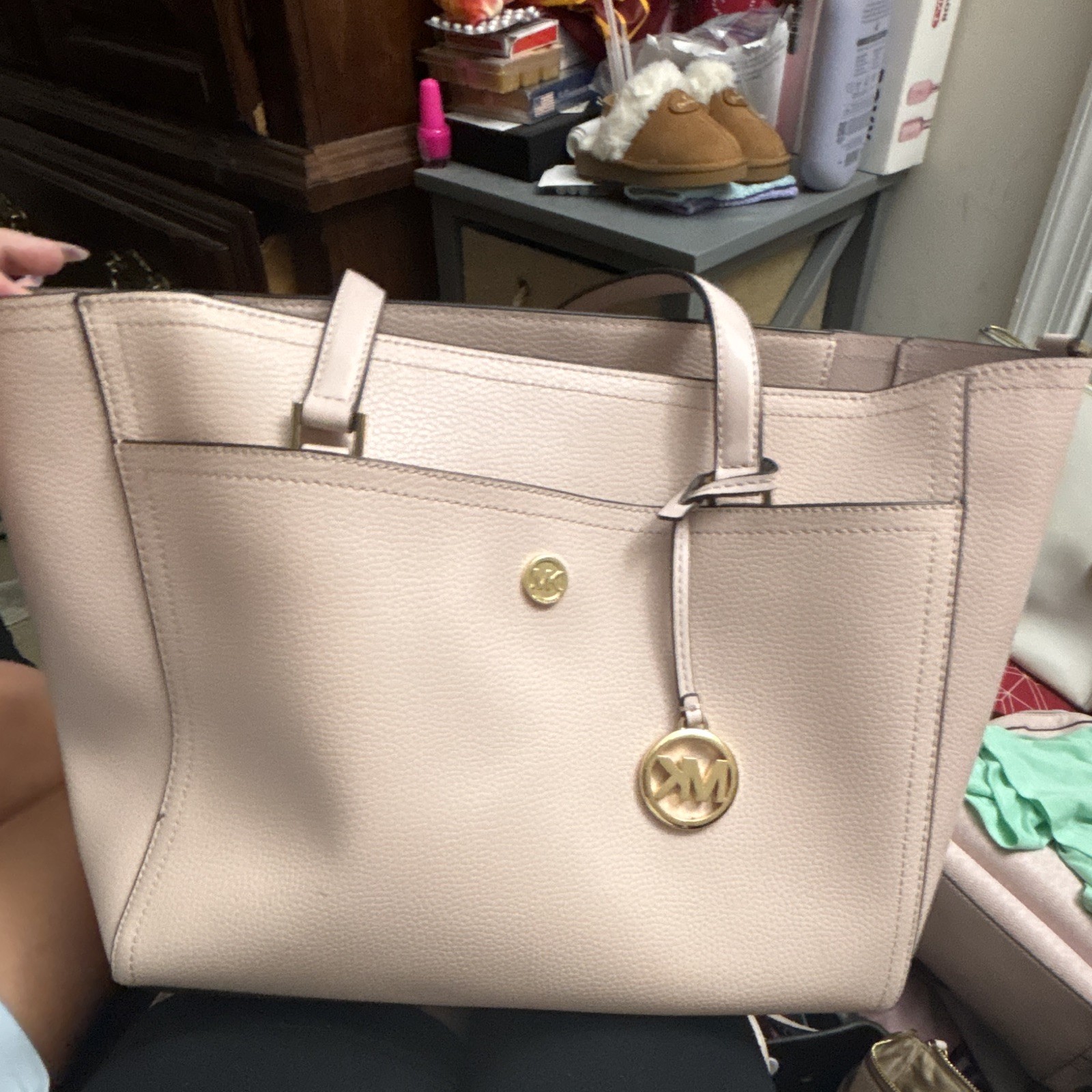 Michael Kors Beige Pebbled Tote Bag Double Handles Logo Charm Gold Hardware