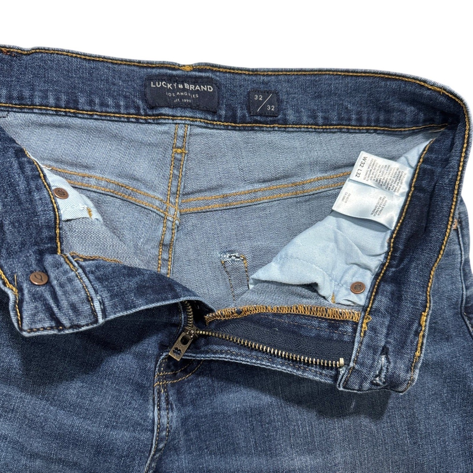 STOP SCROLL Lucky Brand 221 Straight Jeans 32×30 Clean Blue Denim Fit