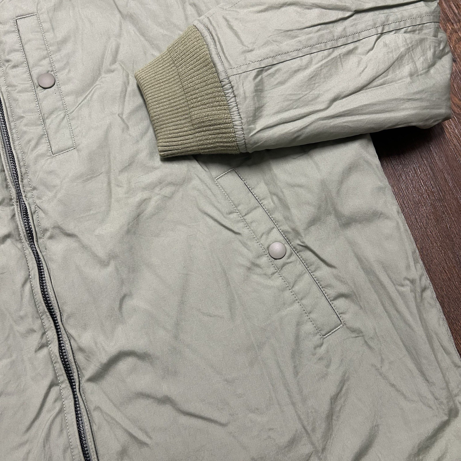 Pilgrim Surf Supply Men’s L Reversible Quilted Bomber Jacket Full Zip Green