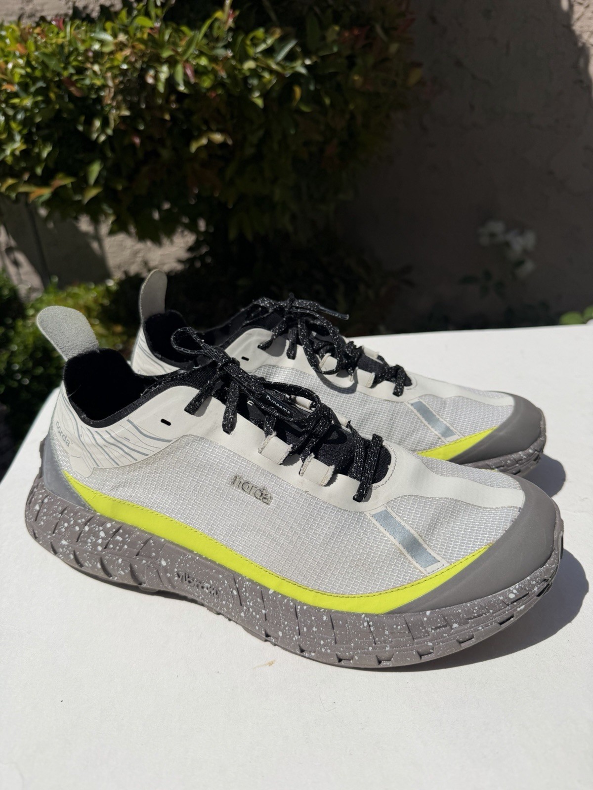 *worn* Limited Edition Norda 001 Men’s Gray Icicle Trail Running Shoes Size 11