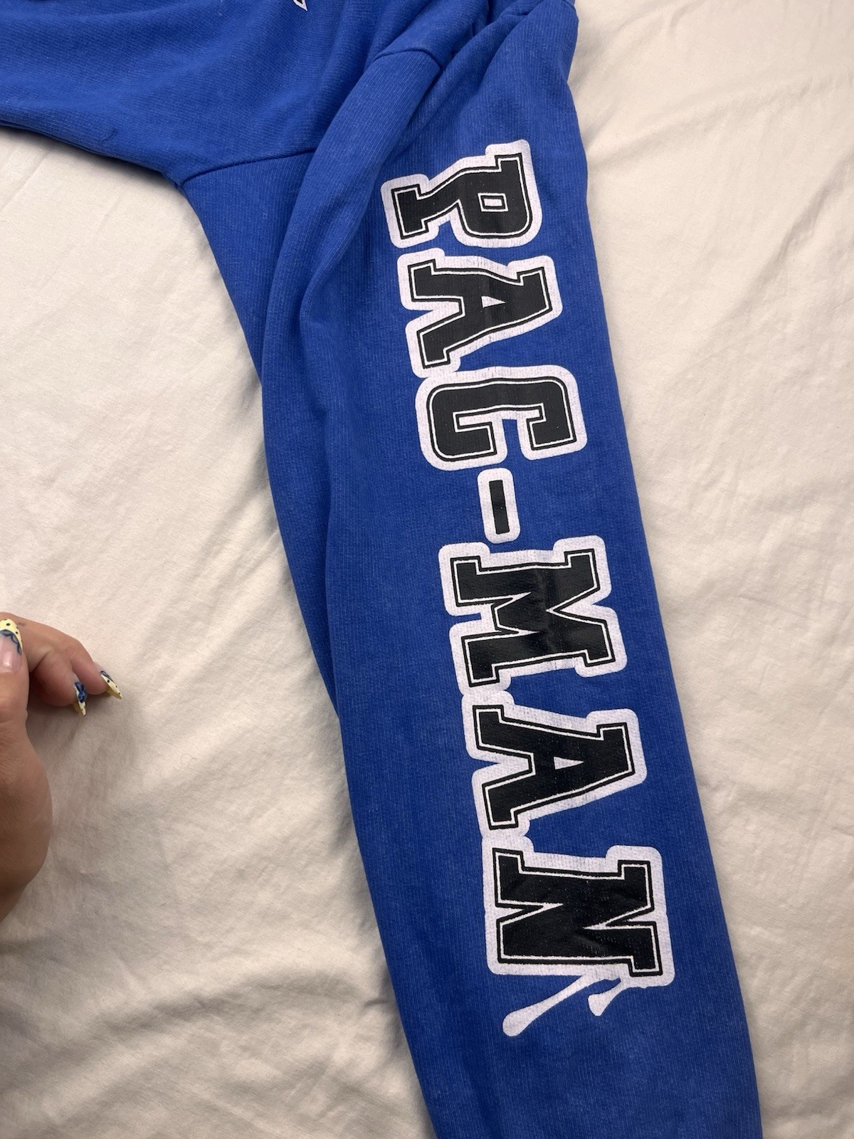 Retro Japanese Pac-Man Hoodie Large Blue Pull Over Long Sleeve Comfy wear Print