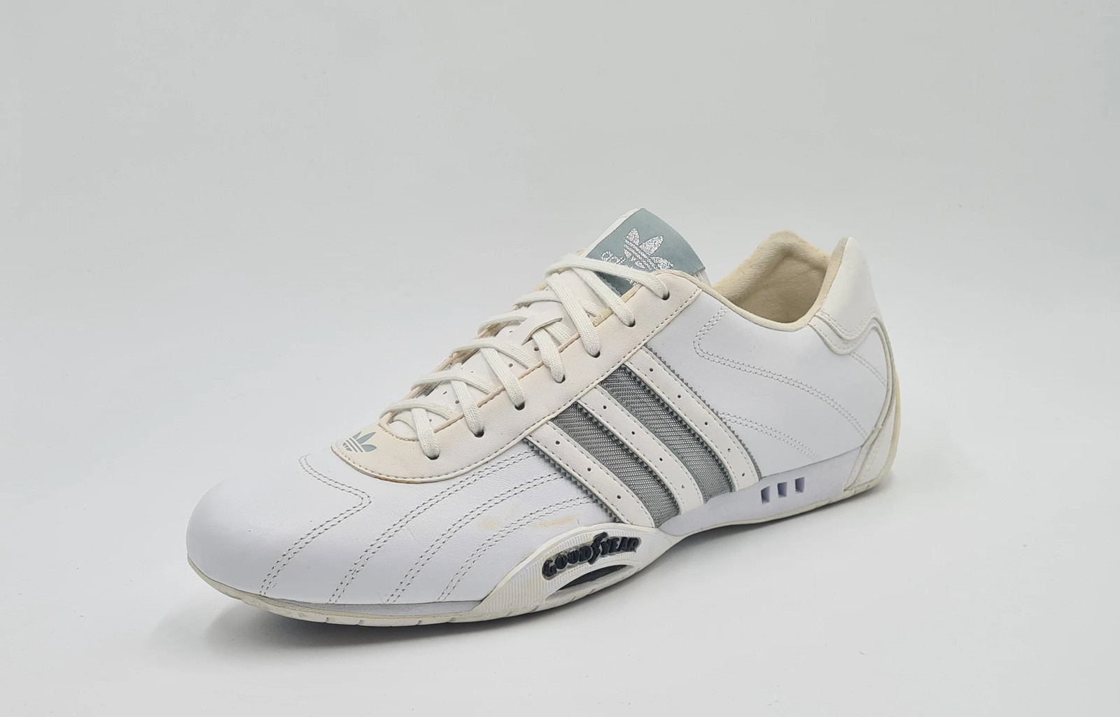 *EXCELLENT* 2010 Adidas Adi Racer Low Good Year White Size UK 12 / EUR 47 1/3