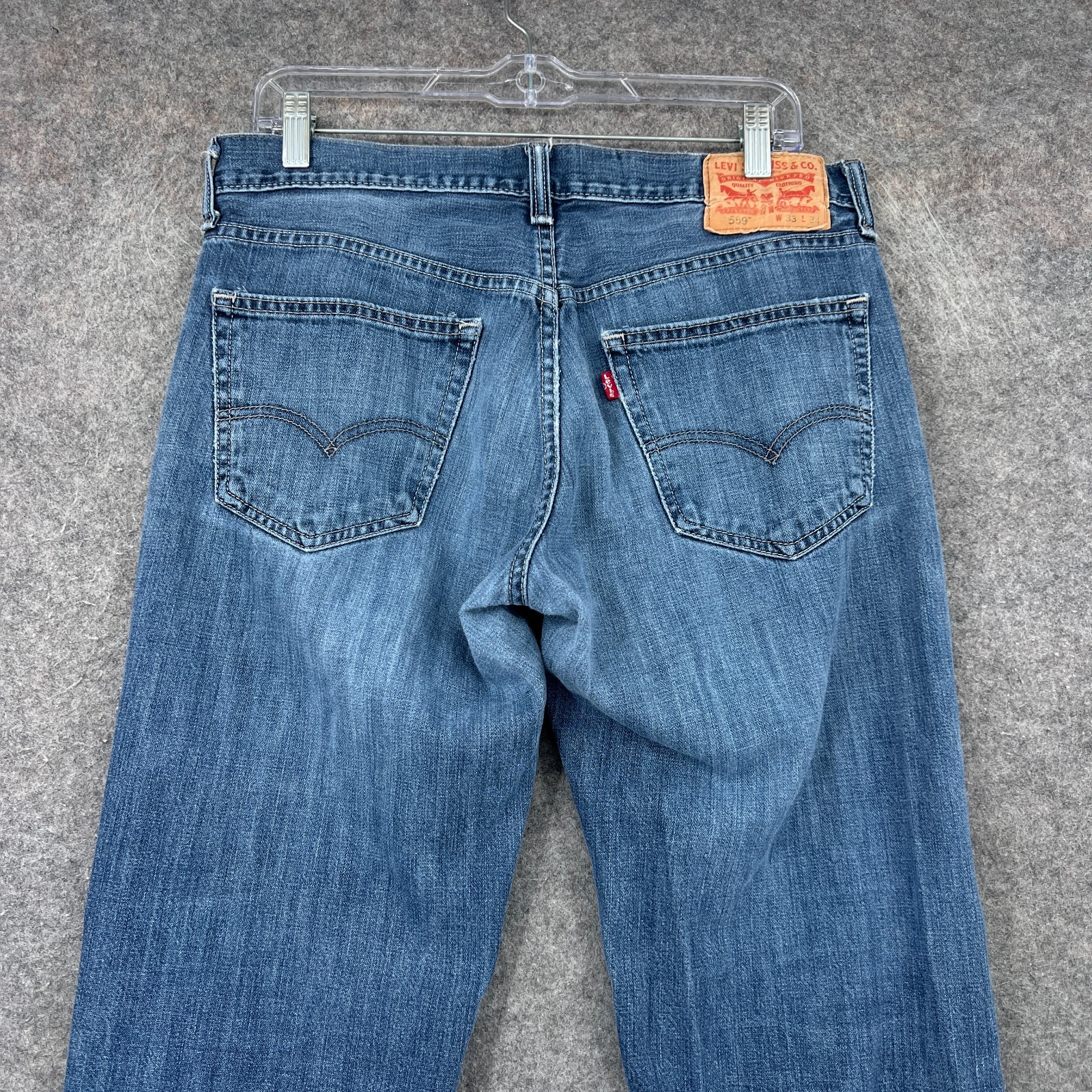 Levi’s 559 Jeans Men 33×34 Blue Relaxed Straight 100% Cotton Medium Wash Denim