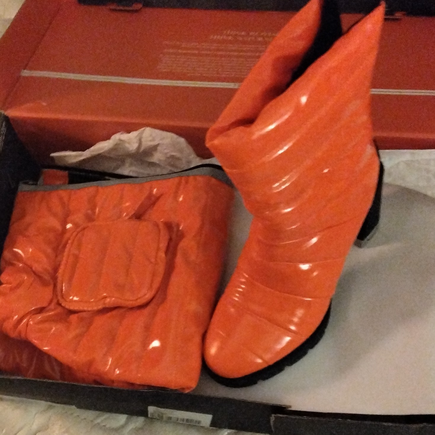 Think Royln Crosswalk Puffy WR Orange Quilted Zip Ankle Platform Boots US 7