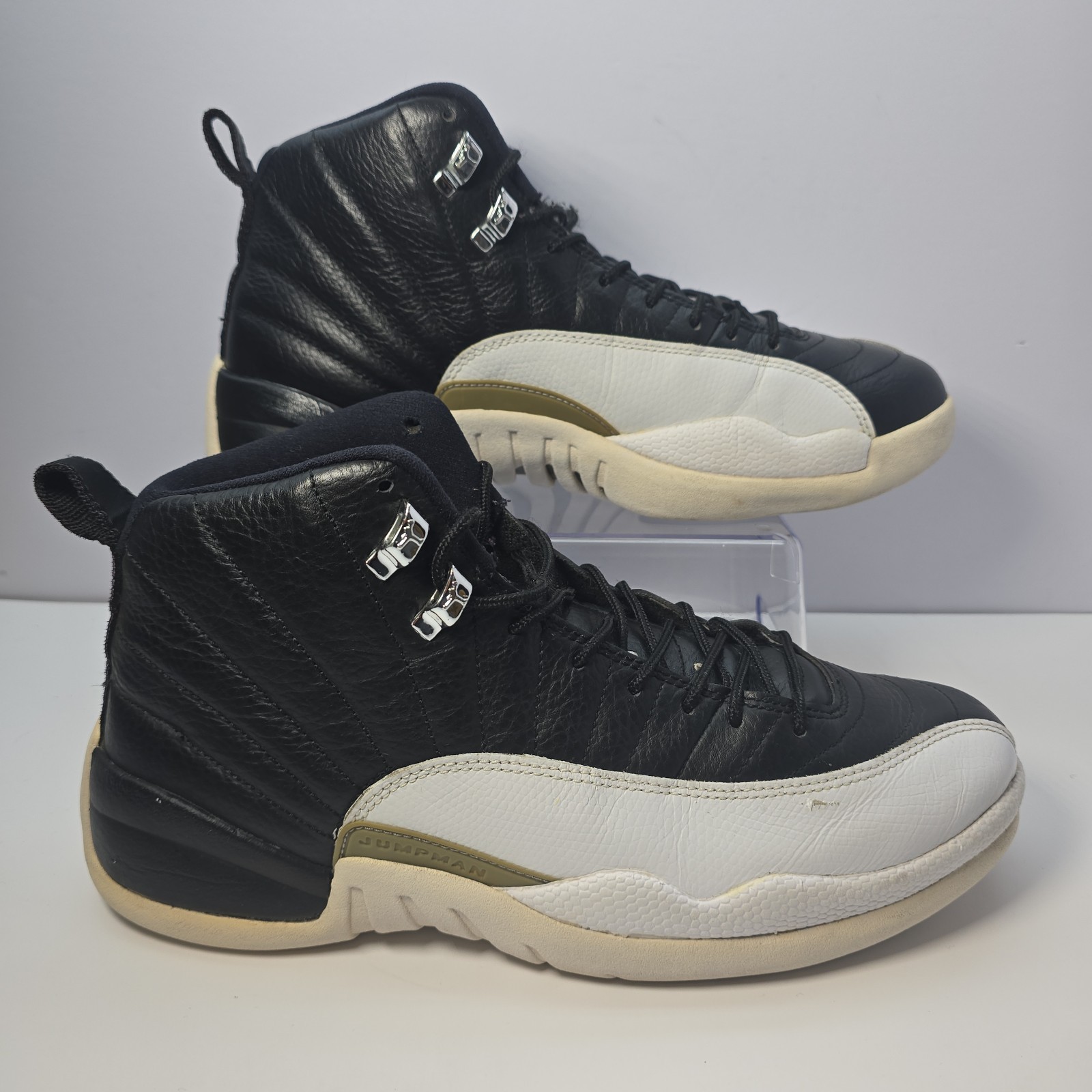 Air Jordan 12 Retro Playoff Size 10 Has Paint Missing ,no Insoles *Check Photos