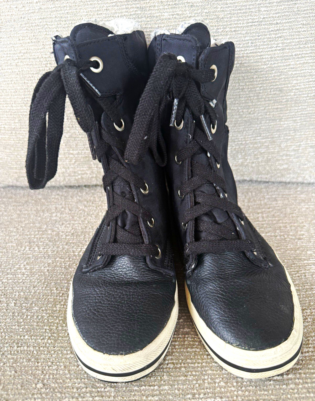 Keds Women’s Black Lace-Up Faux Fur Lined Ankle Cozy Boots US 6.5