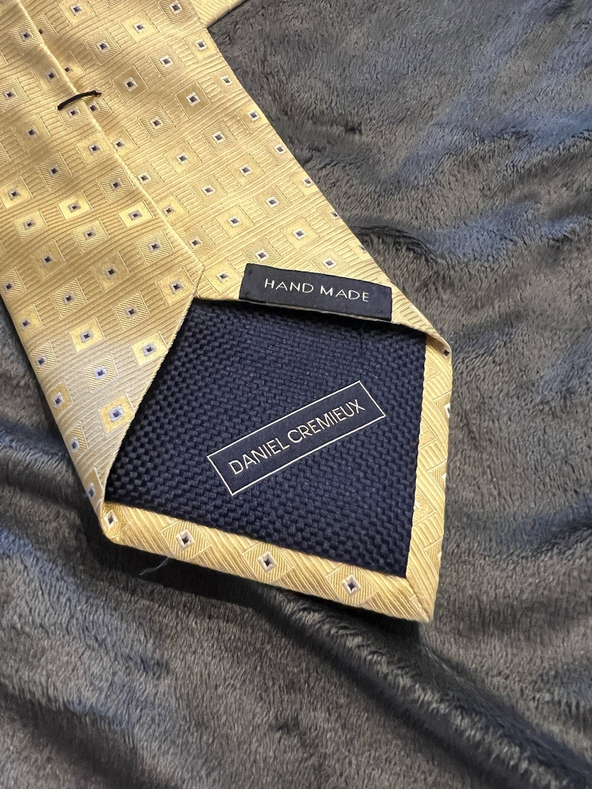 DANIEL CREMIEUX MADE IN U.S.A. Yellow with Blue Dots Tie Handmade 100% Silk
