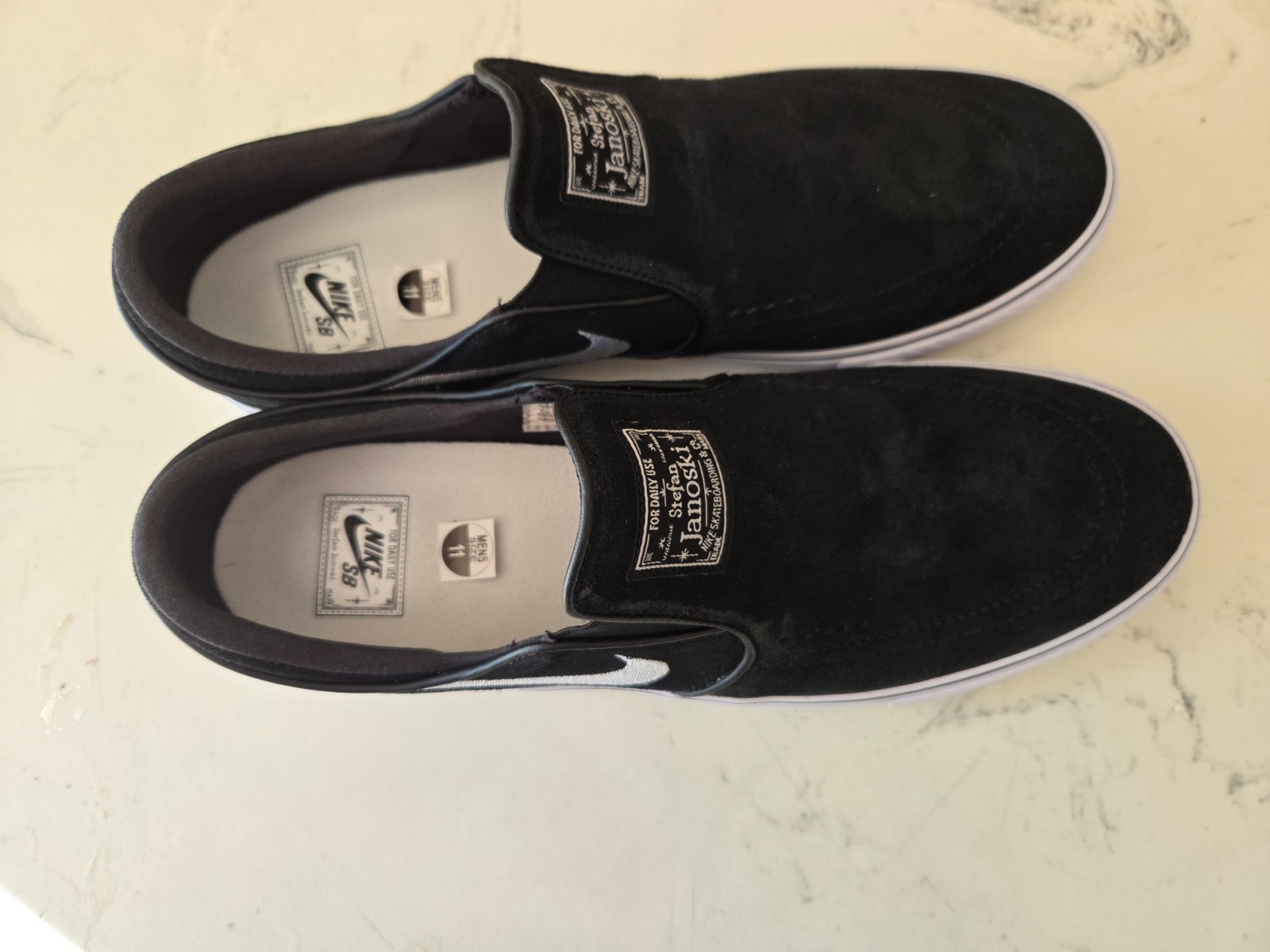 Nike SB Janoski+ Slip Black White Suede Sneaker FN5893-001 Mens Size 12