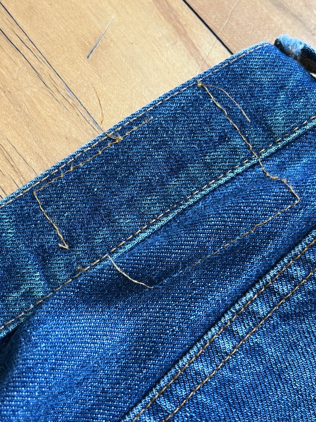 Vintage 1970s Levi’s 501XX Selvedge Denim Jeans Dark Wash Made in USA 30×32.25
