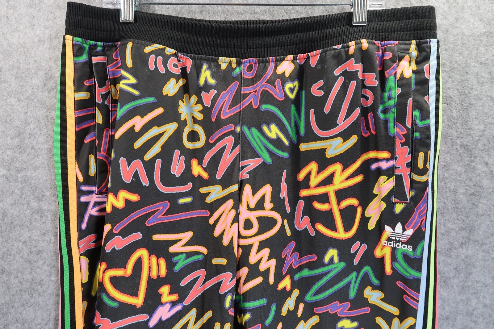 Adidas 90s Retro Graffiti Men XL (36X29) Colorful Joggers Sweatpants Hip Hop
