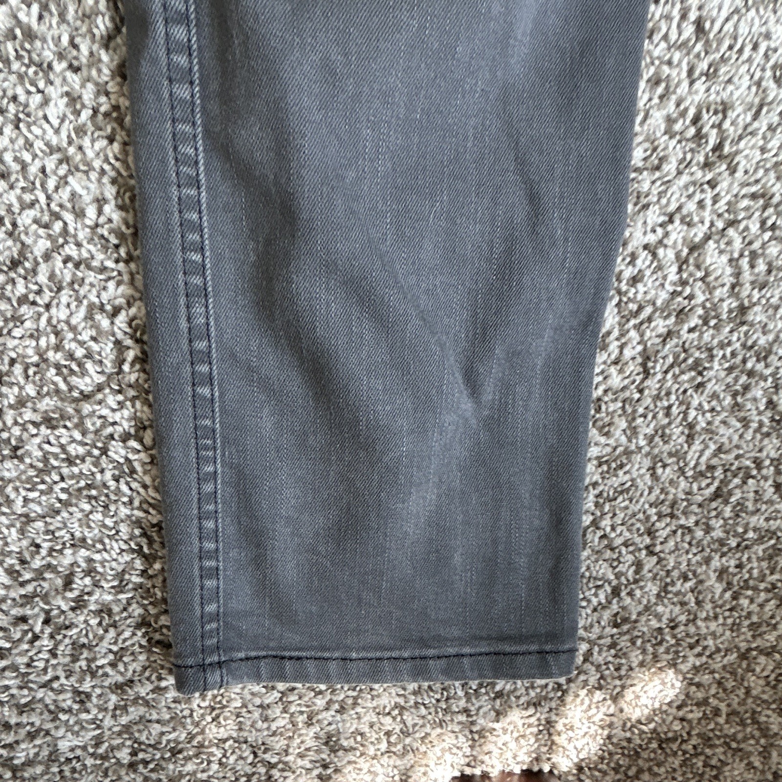 Levi’s Men’s Slim Skinny Fit Gray Dark Wash Denim Jeans Low Rise 5-Pocket