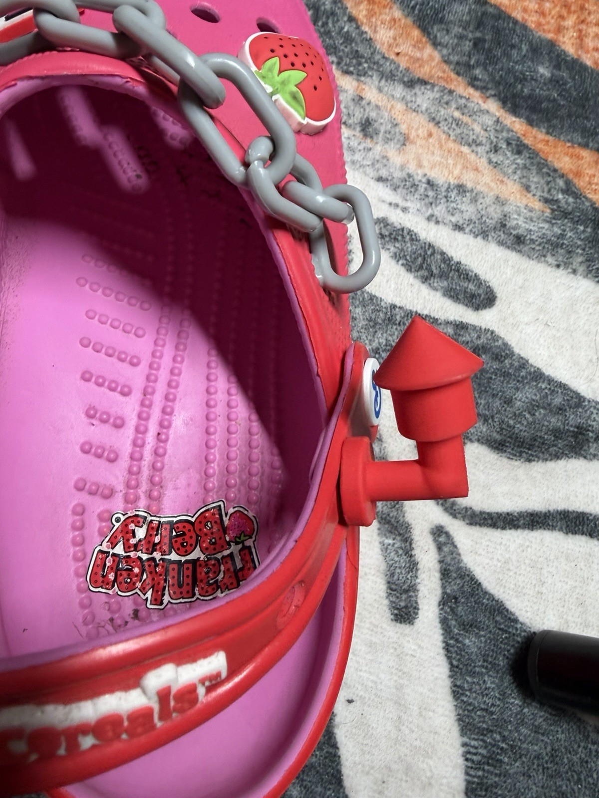 Franken Berry x Crocs Classic Clogs General Mills Cereal US M6/W8 Shoes